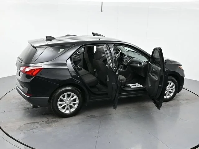 Used 2021 MOSAIC BLACK METALLIC Chevrolet LT image 44