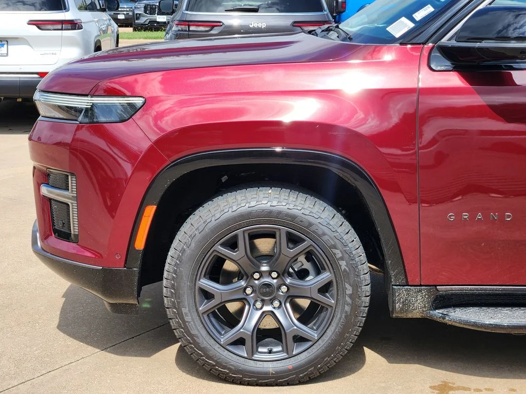 New 2026 Velvet Red Pearl-Coat Exterior Paint Jeep Upland image 5