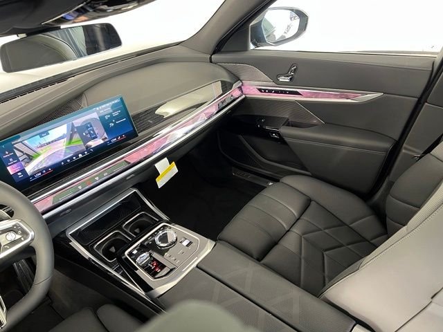 New 2026 Black BMW 740i image 30