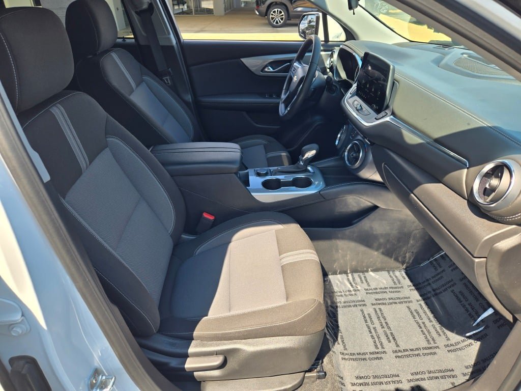 2025 Chevrolet Blazer 2LT - Photo 7