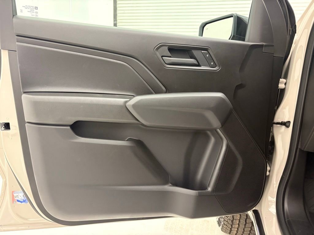 New 2026 White Sands Chevrolet Trail Boss image 24