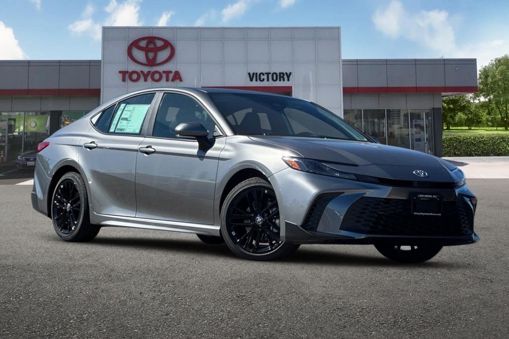 New 2026 Heavy Metal <sup>1</sup> Toyota  SE image 2