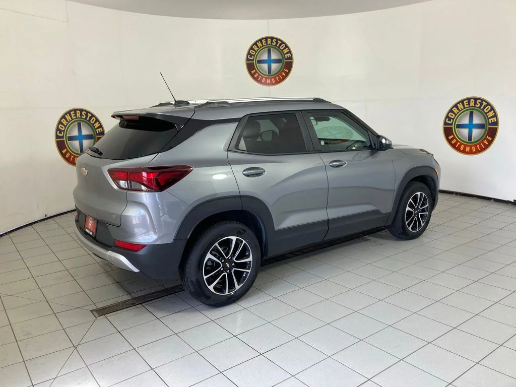 Used 2025 Gray Chevrolet LT image 20