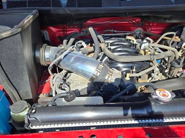 Used 2019 Red Toyota SR5 image 21