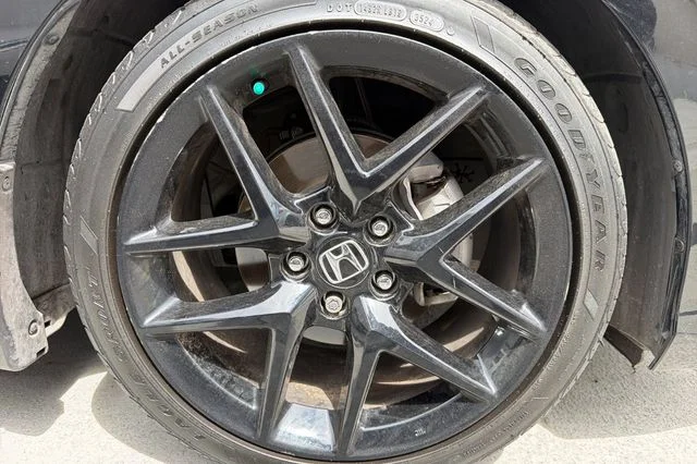 Certified Used 2025 Crystal Black Pearl Honda Sport image 5