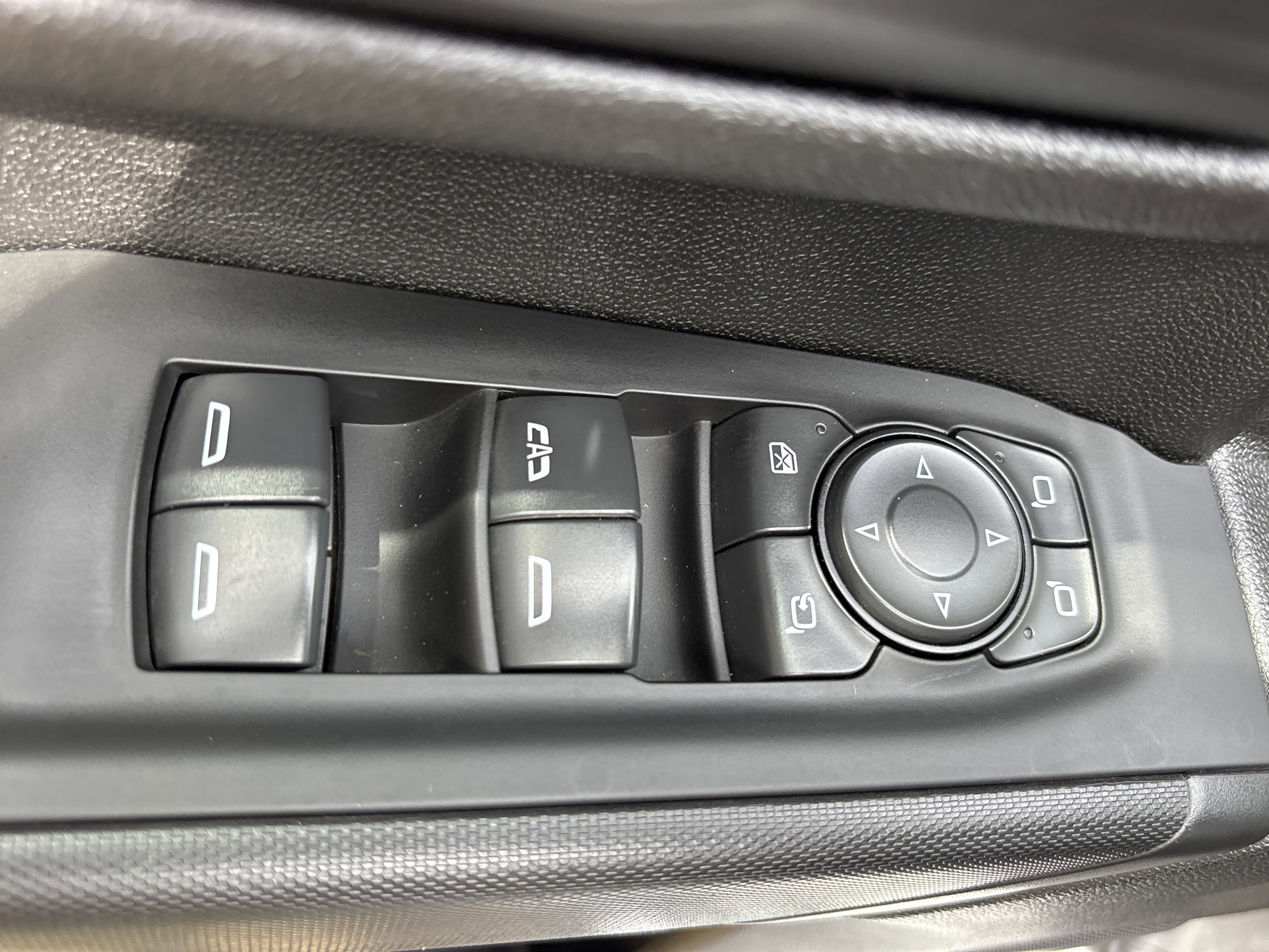 Used 2024 Summit White Chevrolet WT image 21