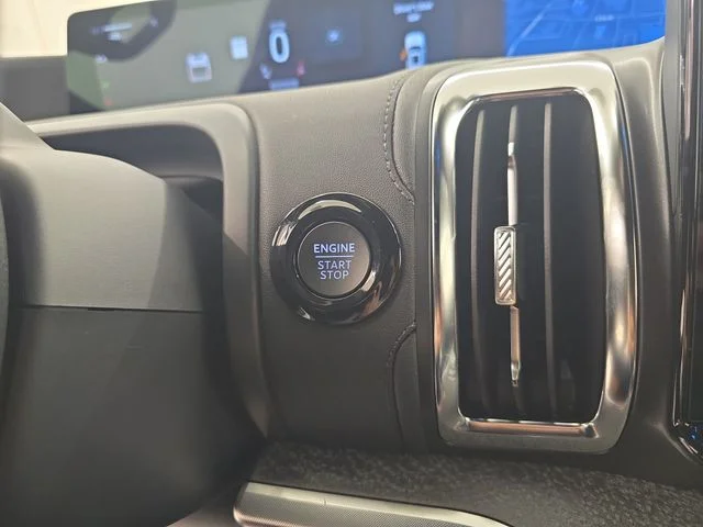 New 2027 Star White Metallic Tri-Coat Ford Tremor® image 38