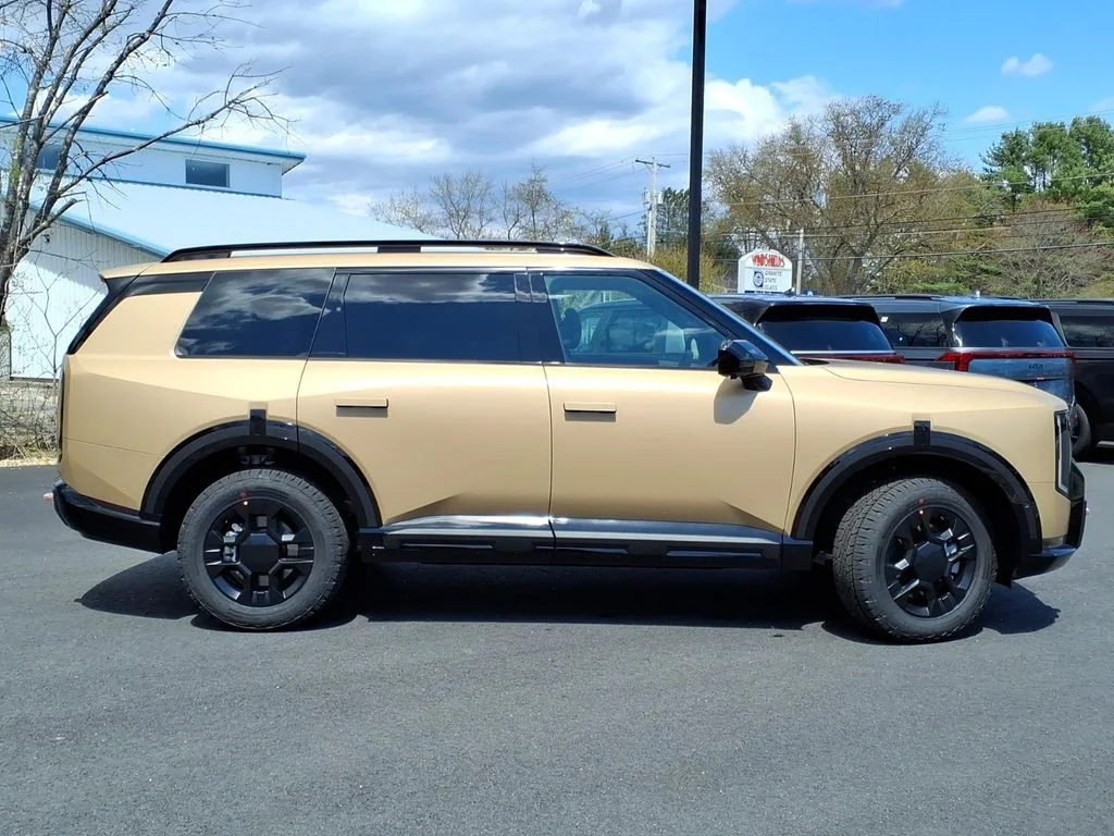 New 2027 Brown Kia X-Pro SX-Prestige image 3