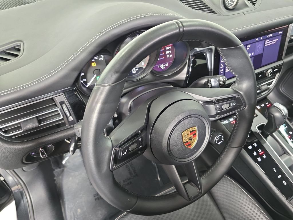 Certified Used 2023  Porsche S image 4