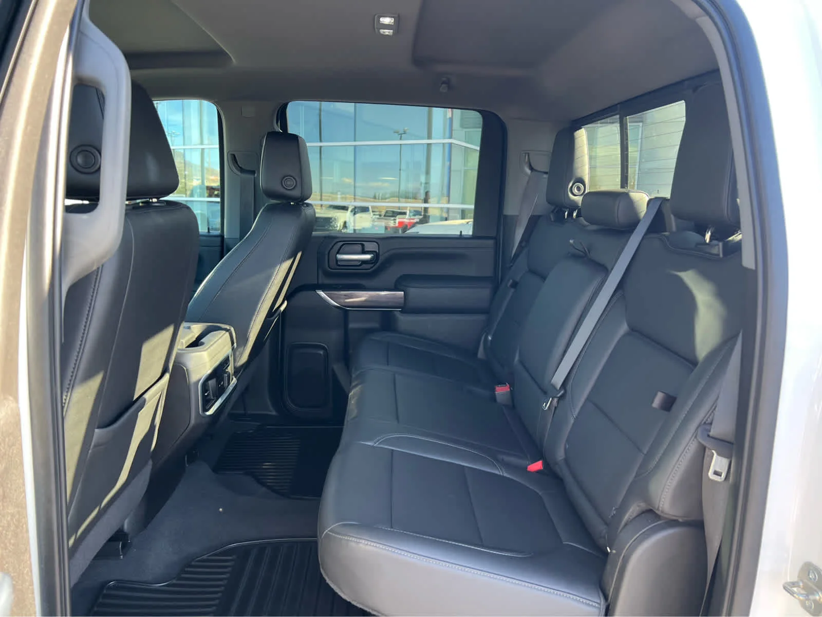 Used 2021 Summit White Chevrolet LTZ image 28