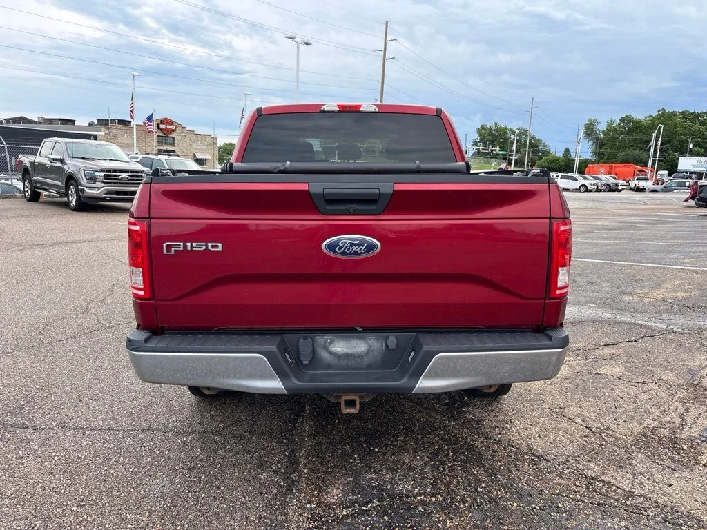 Used 2015 Ruby Red Metallic Ford XLT image 6