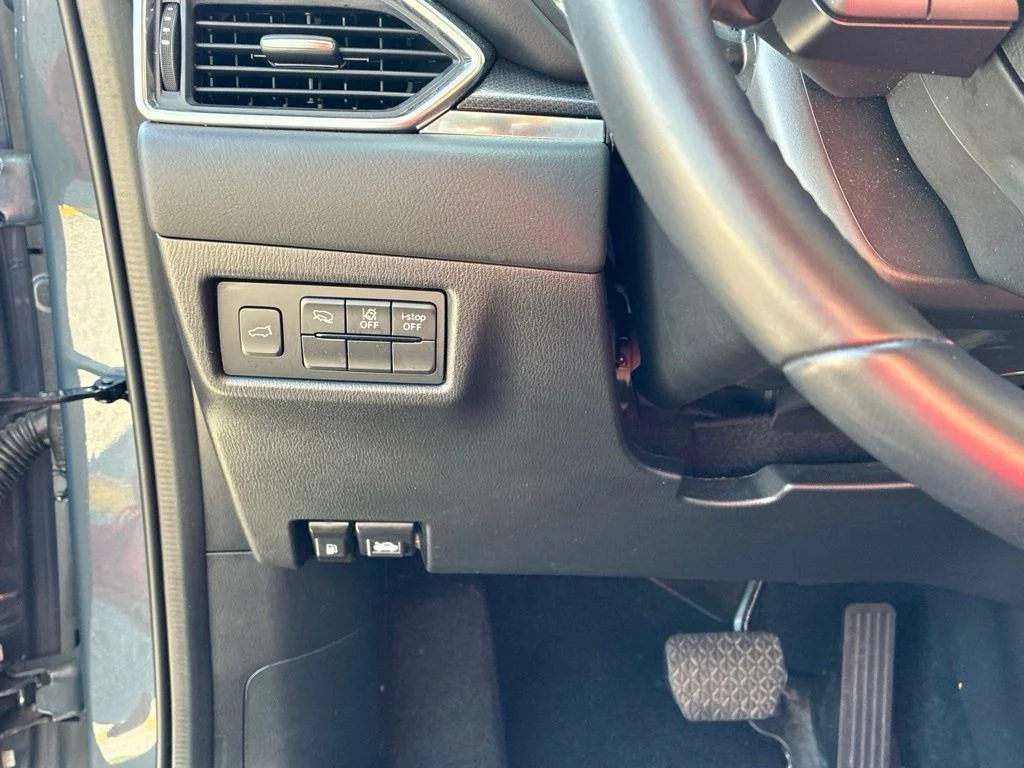 Used 2025 Gray Mazda 2.5 S Carbon Edition image 38