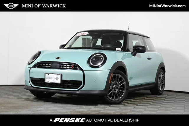 2025 MINI Cooper S Signature Plus