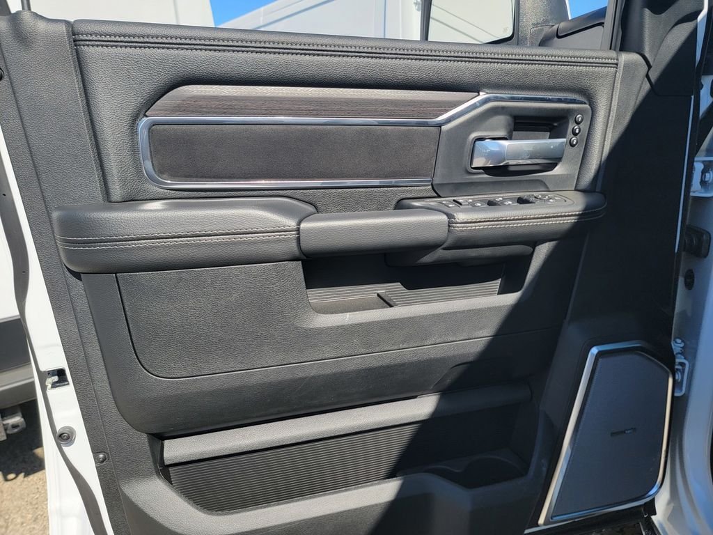 2026 RAM 2500 Laramie - Photo 7