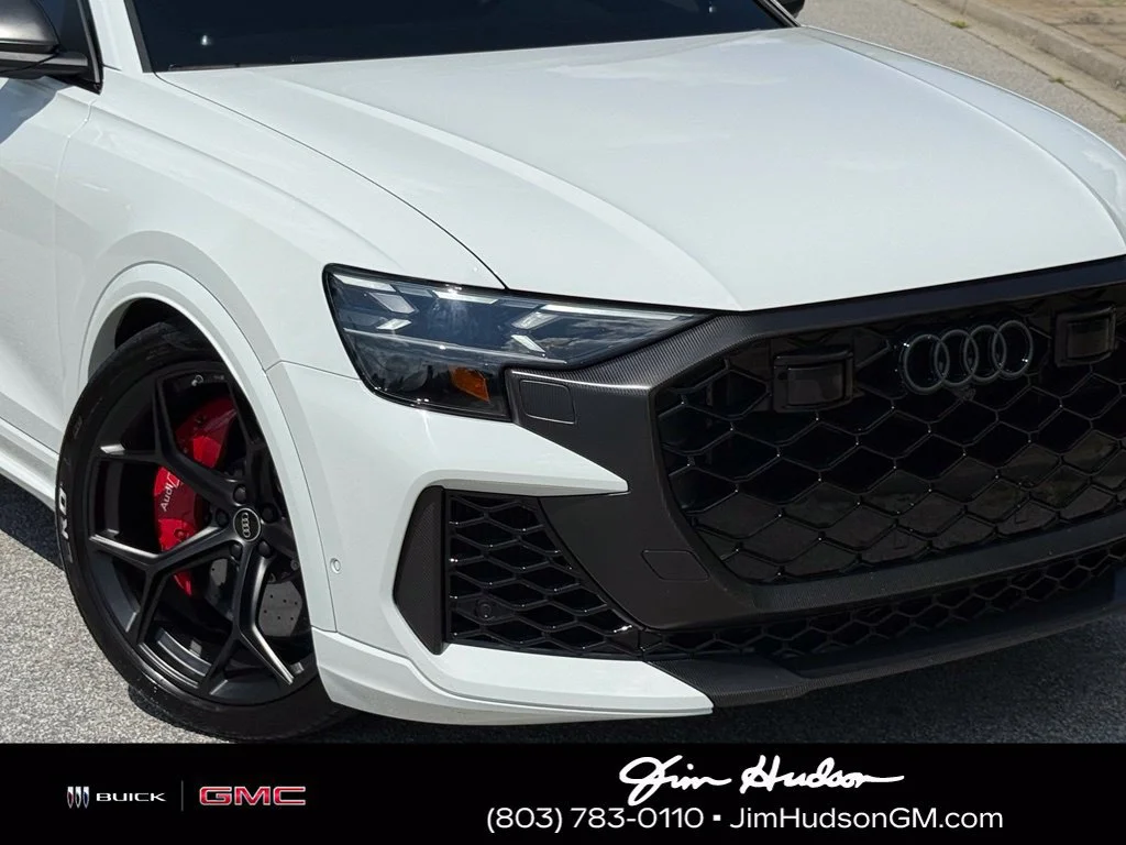 Used 2025 White Audi quattro Tiptronic image 8
