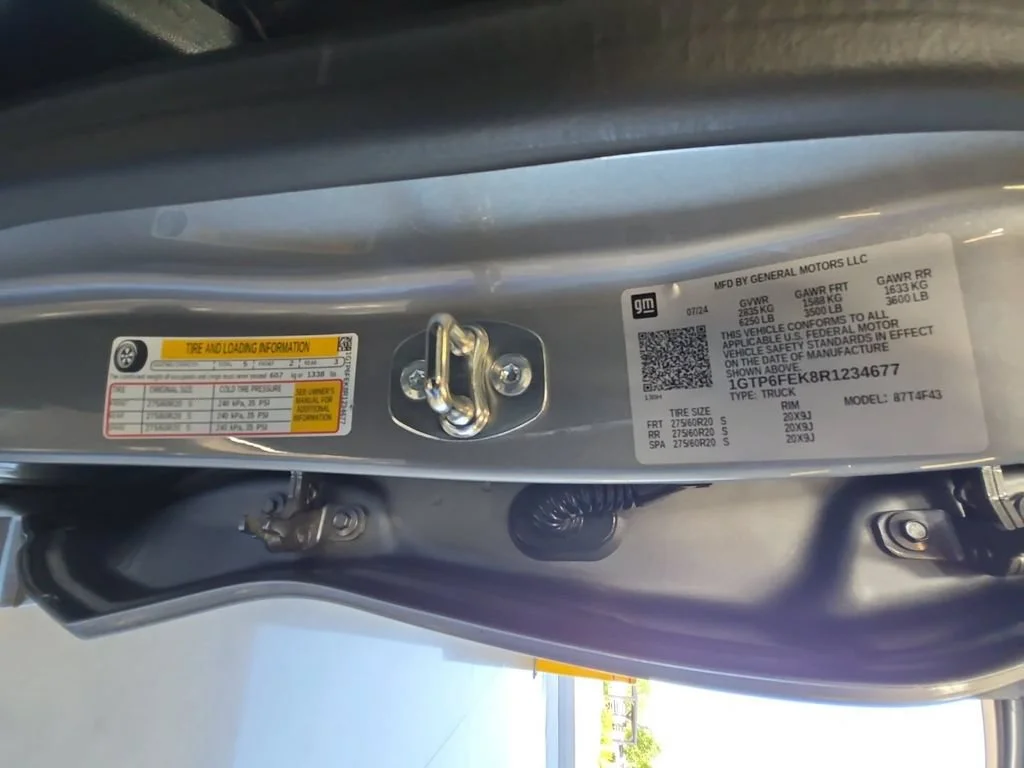 2024 GMC Canyon Denali - Photo 25