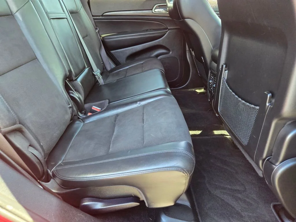Used 2022 Velvet Red Pearlc Jeep Laredo X image 14