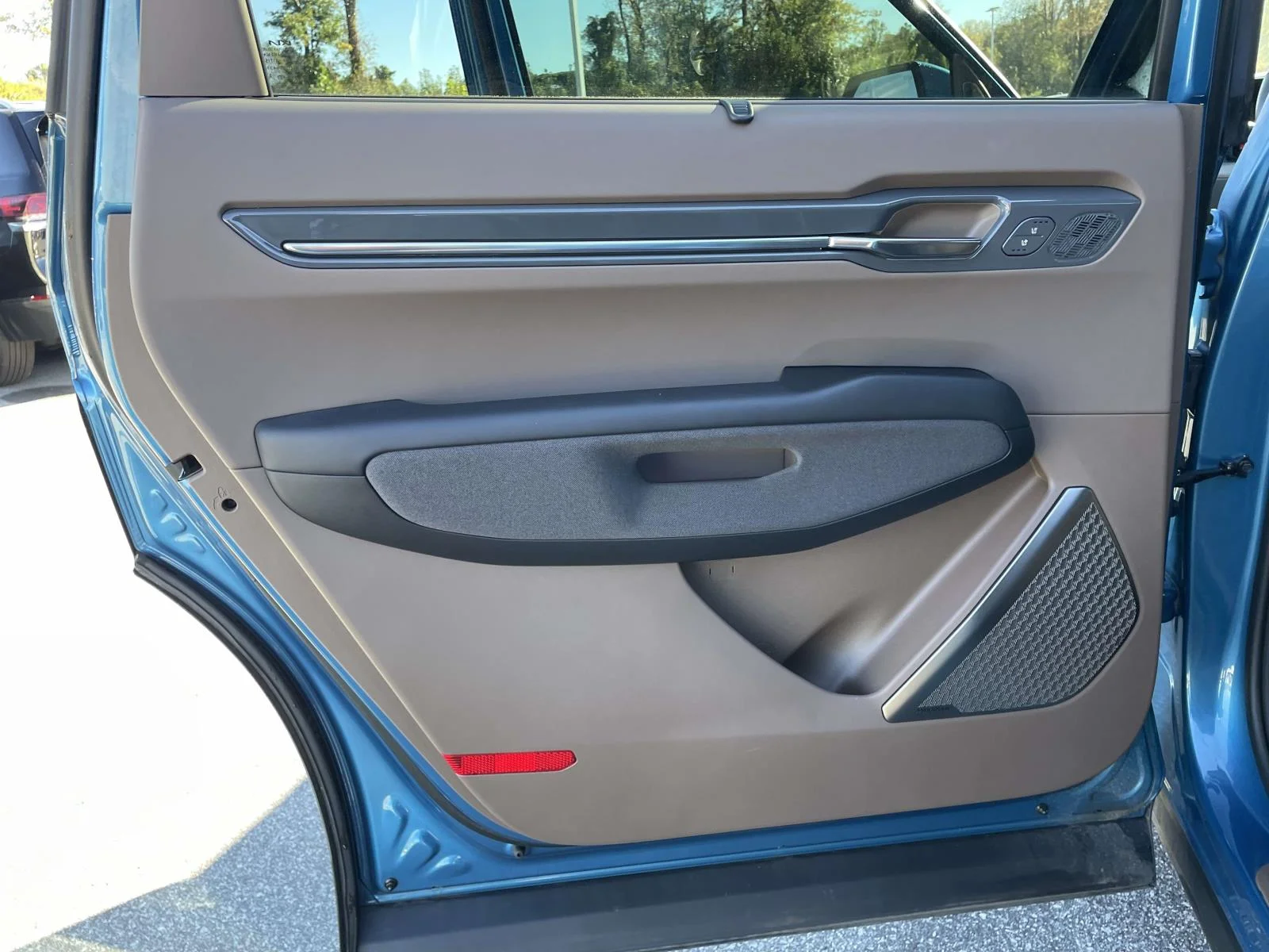 Used 2024 Kia EV9 Land with VIN KNDADFS51R6042370 for sale in Fletcher, NC