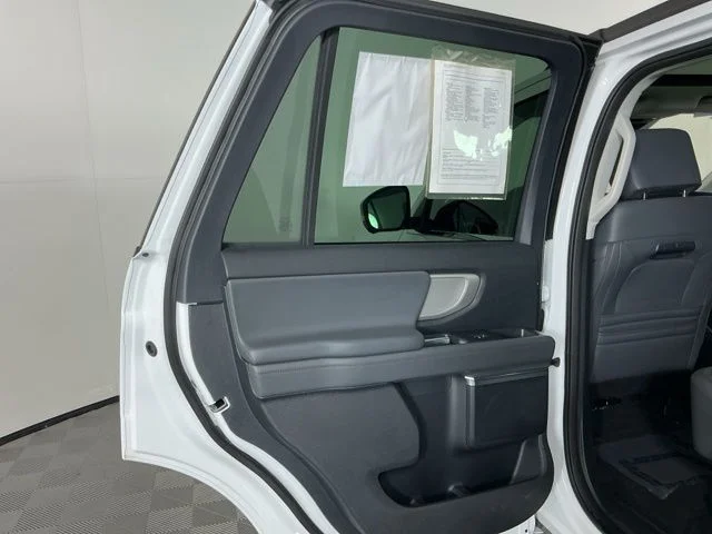 2025 Ford Expedition Active - Photo 28