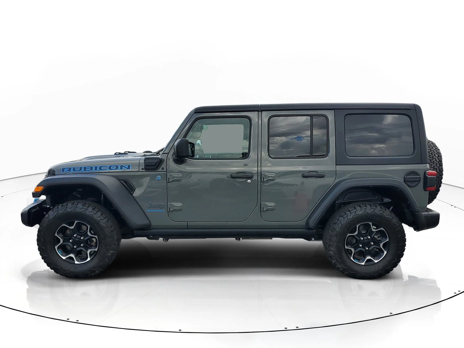 Certified Used 2023 Gray Jeep Rubicon 4xe image 7