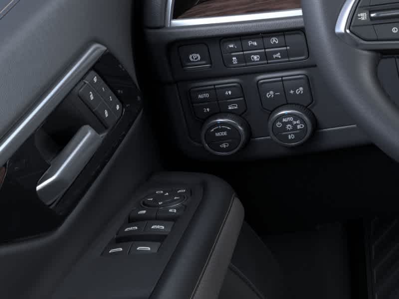 2026 Chevrolet Suburban Premier - Photo 21