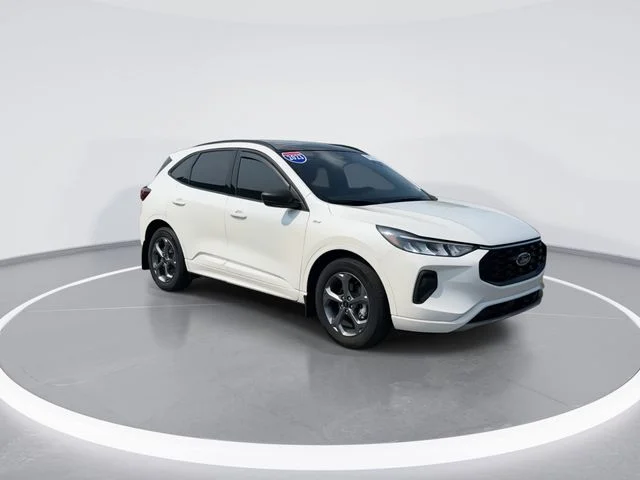 Used 2023 White Ford ST-Line image 1
