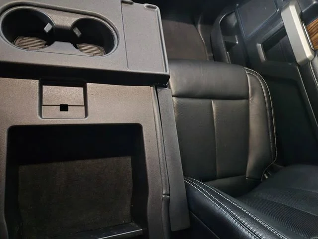 2019 Ford F-150 Lariat - Photo 28