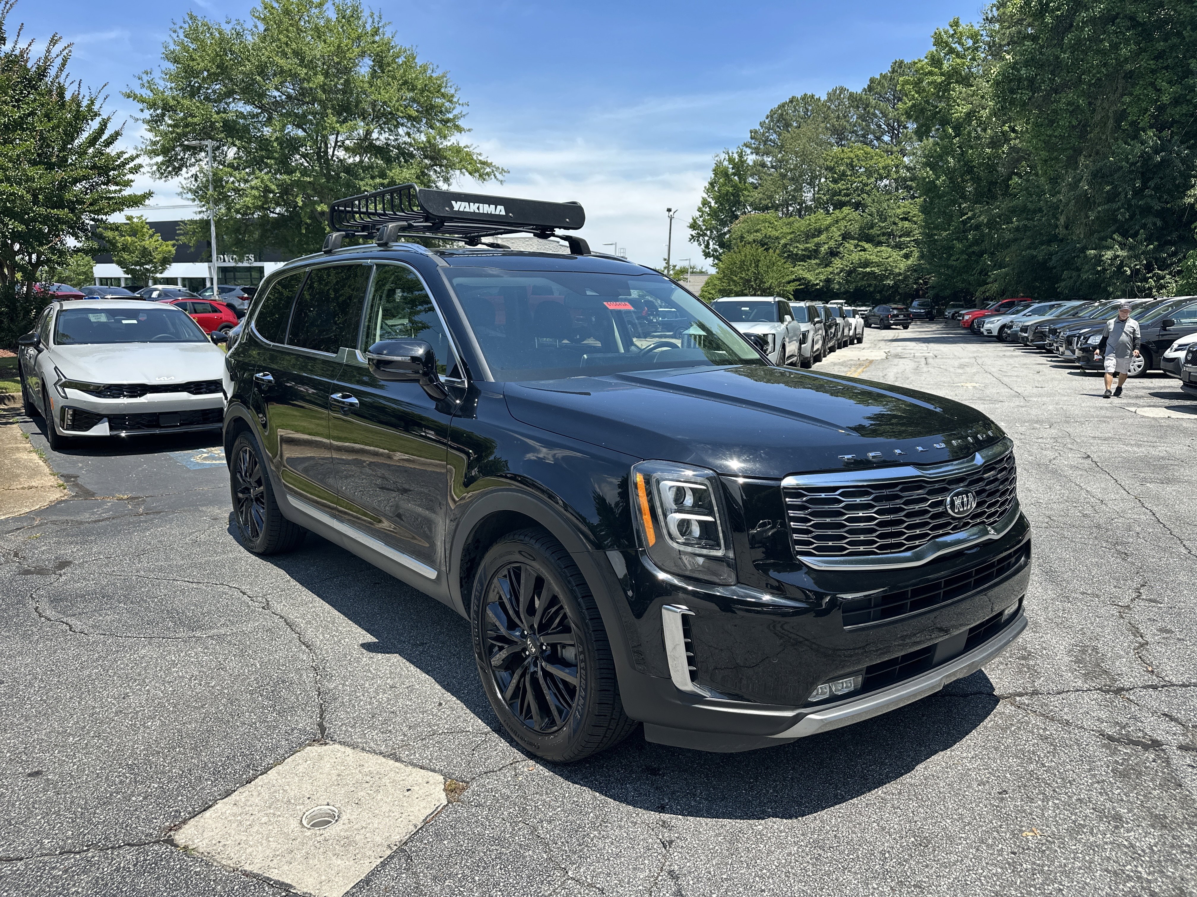 Certified Used 2020 Ebony Black Kia SX image 3
