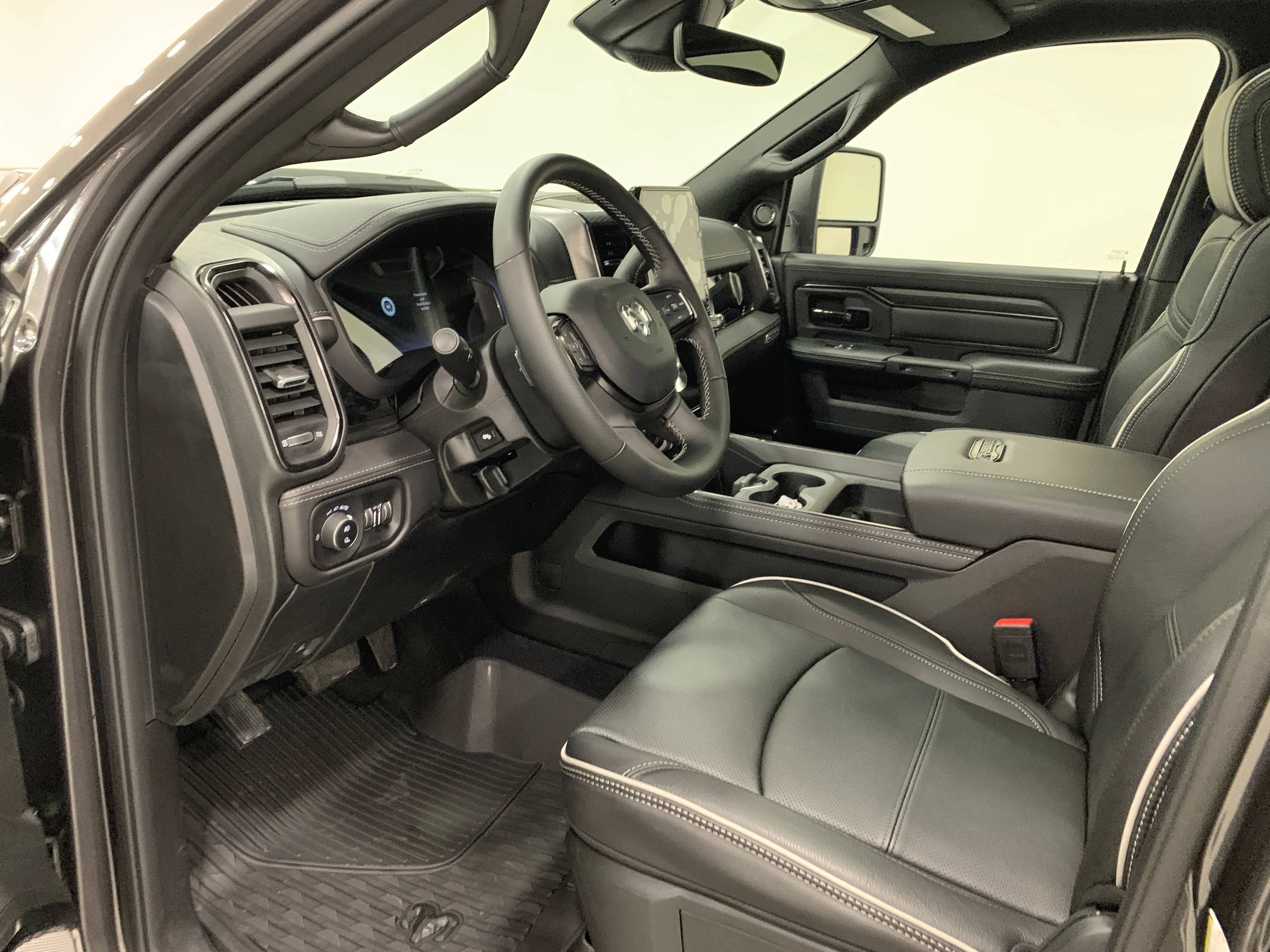 New 2026 Granite Crystal Metallic Ram Rebel image 14