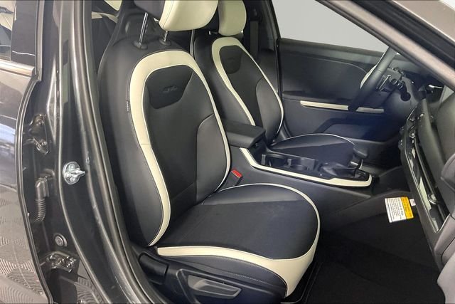 New 2026 Interstellar Gray Kia GT-Line image 12
