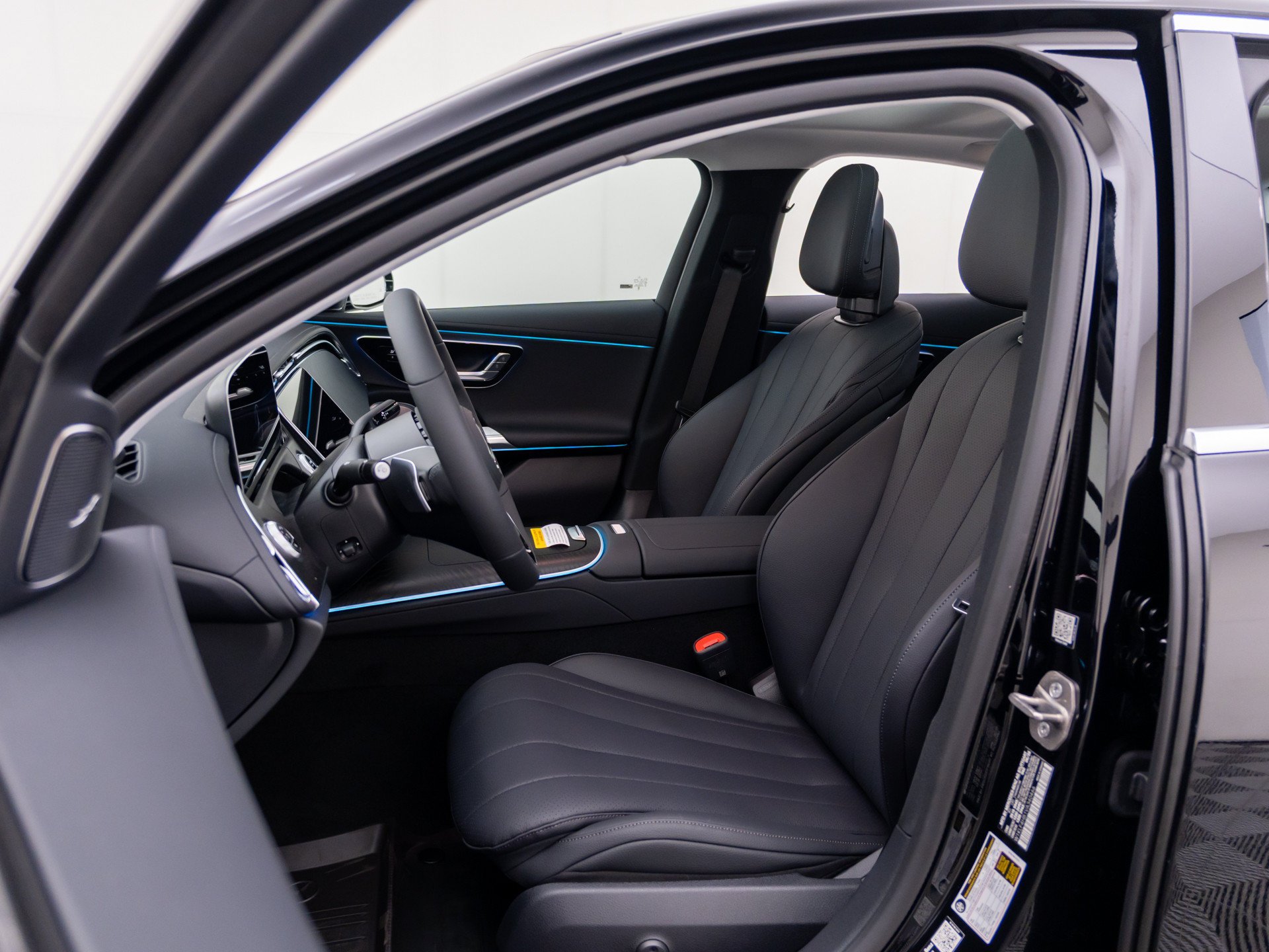 New 2027 Black Mercedes-Benz E 350 image 17