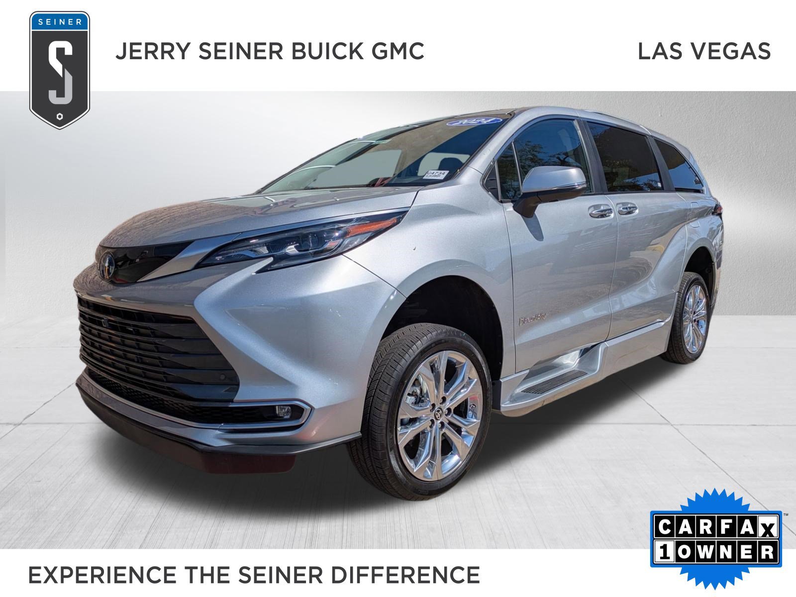 2024 Toyota Sienna Platinum 7-Passenger Hybrid FWD's photo
