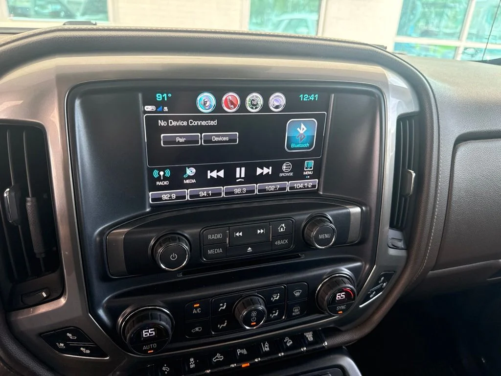 Used 2018 Summit White Chevrolet LTZ image 9