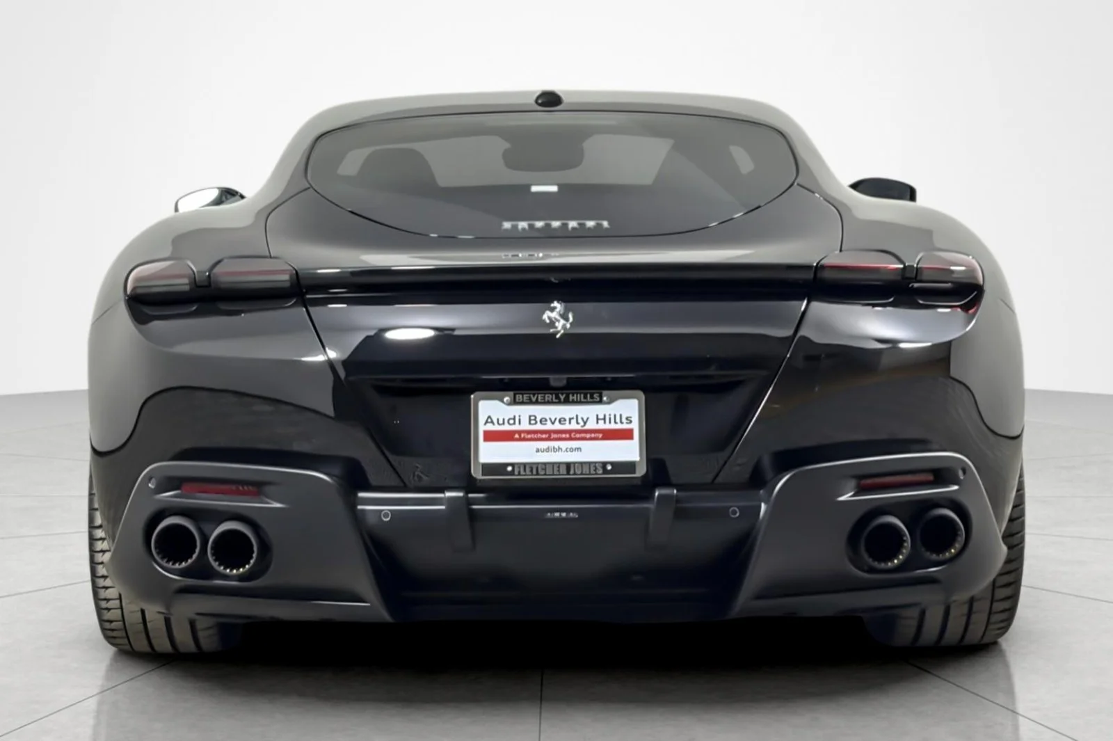 Used 2021 Nero Ferrari Coupe image 4