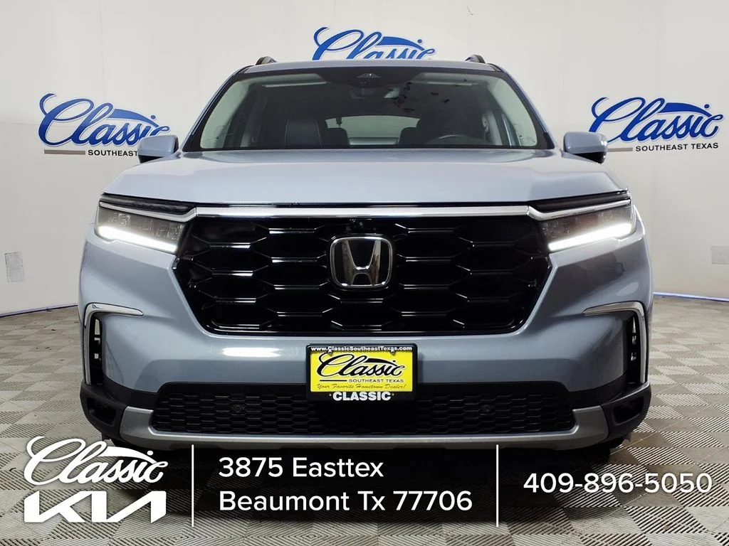 Used 2023 Blue Honda Elite image 3