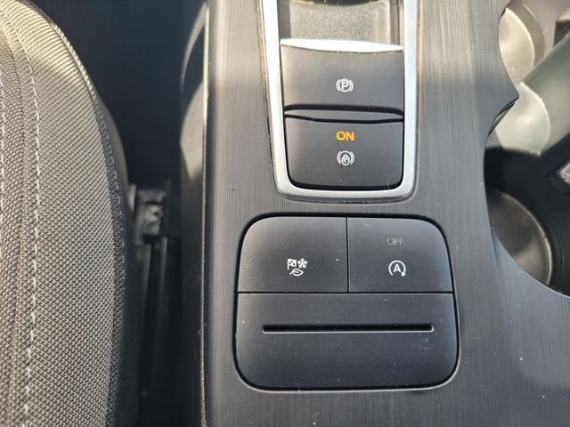 Used 2021 White Ford S image 26