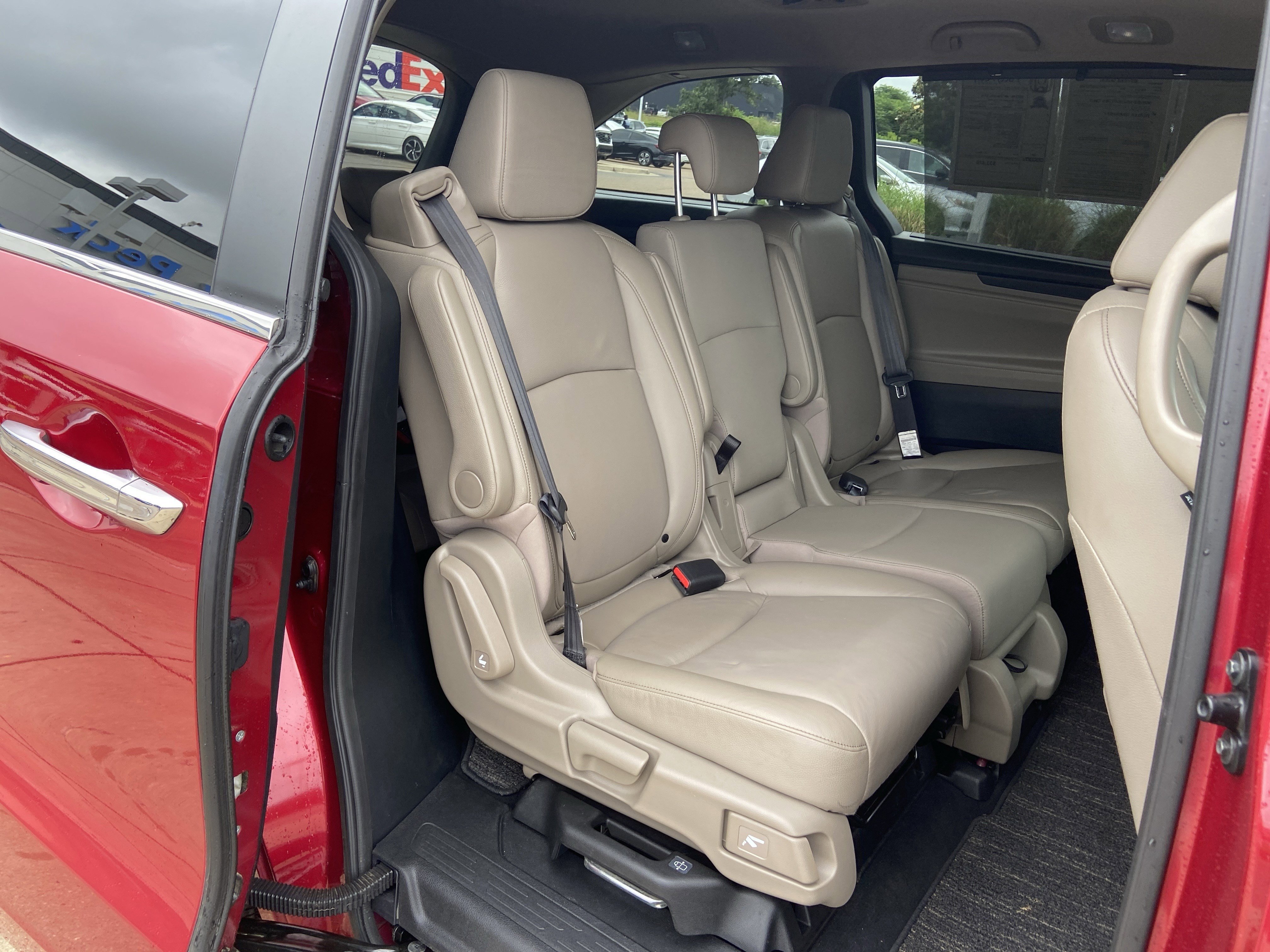 Used 2023 Radiant Red Metallic II Honda EX-L image 14