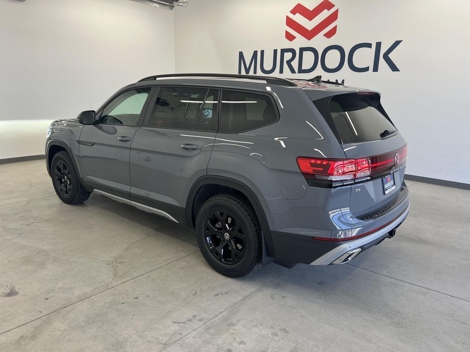 New 2026 Pure Gray Volkswagen 2.0T Peak Edition image 2