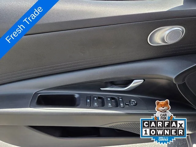 Used 2023 Silver Hyundai SEL image 17