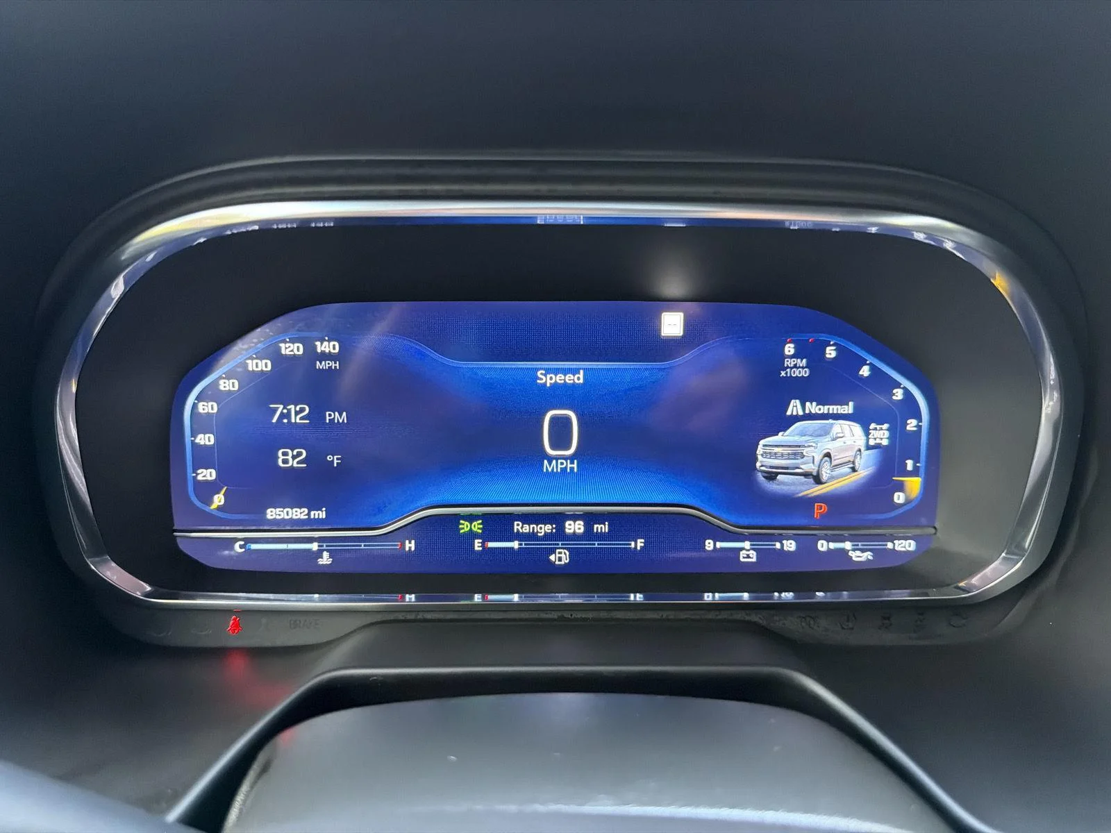 Used 2022 SUMMIT WHITE Chevrolet RST image 24