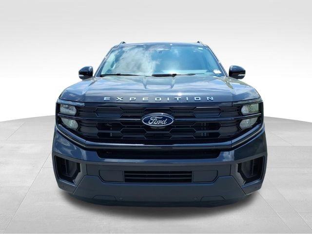 New 2026 Dark Matter Gray Metallic Ford Active image 17