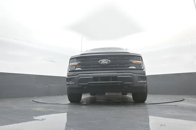 New 2026 Carbonized Gray Metallic Ford XLT image 33