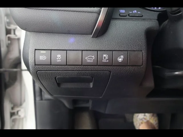 Used 2022 White Toyota XSE image 24