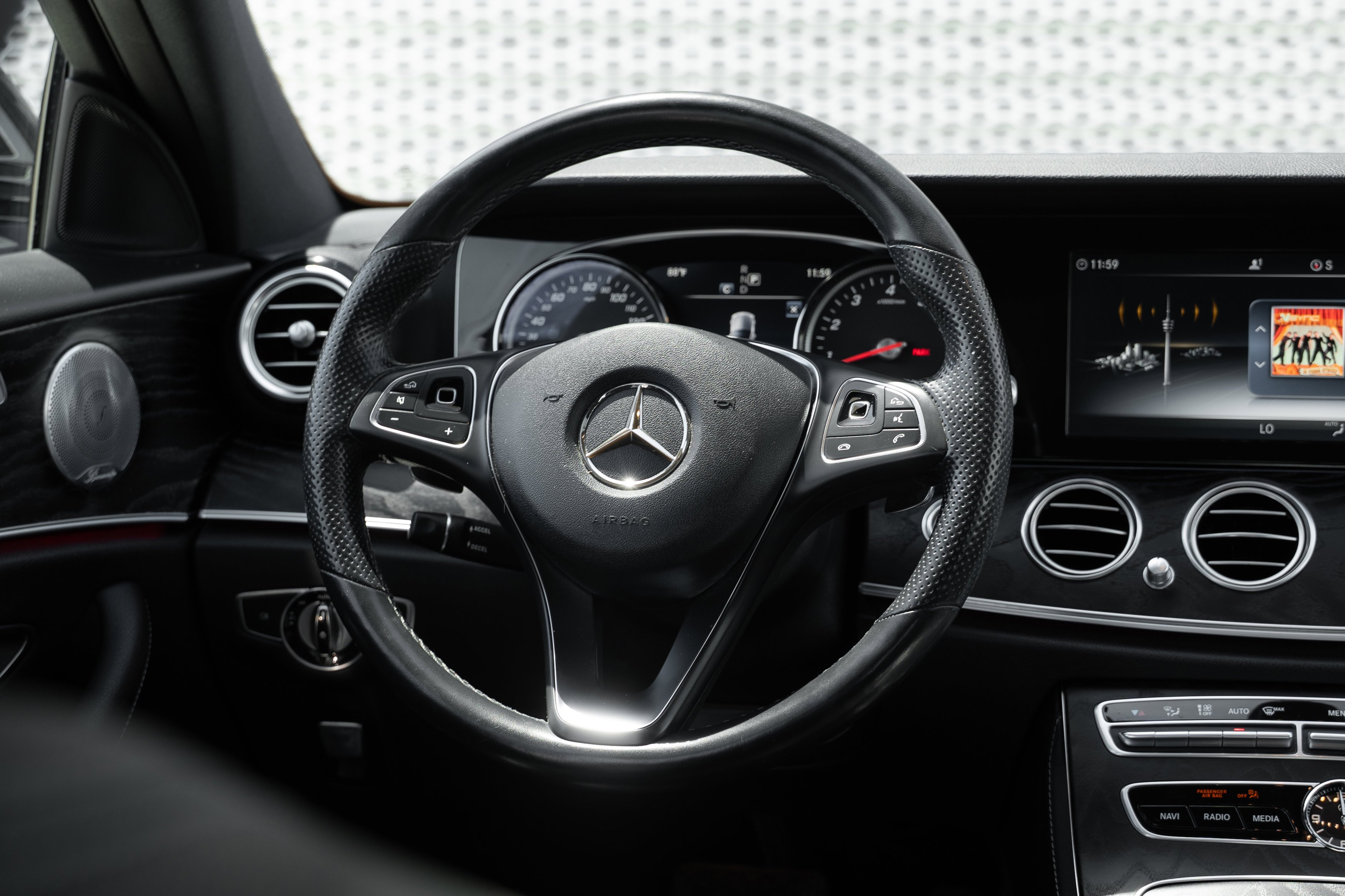 Used 2018 Black Mercedes-Benz E 300 image 9