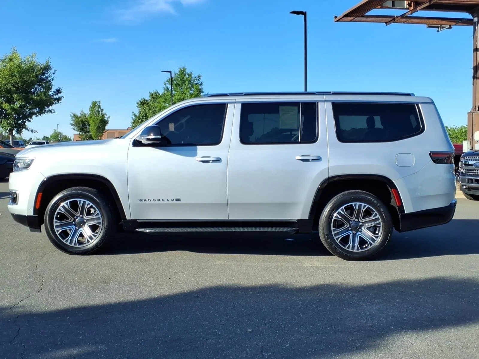 Used 2023 Silver Zynith Jeep Series II image 3