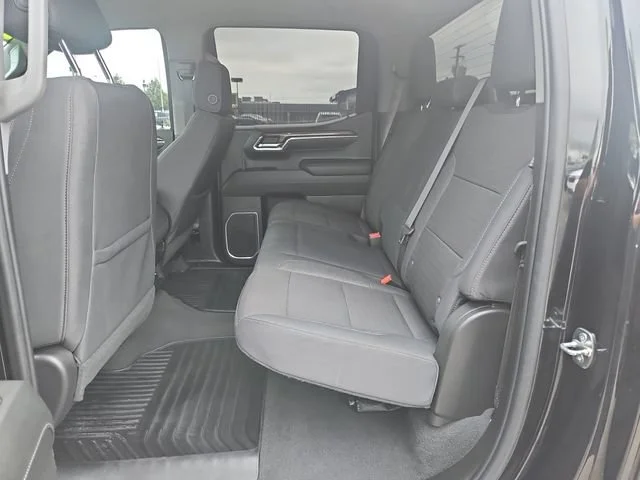 Used 2024 Black Chevrolet LT (2FL) image 24