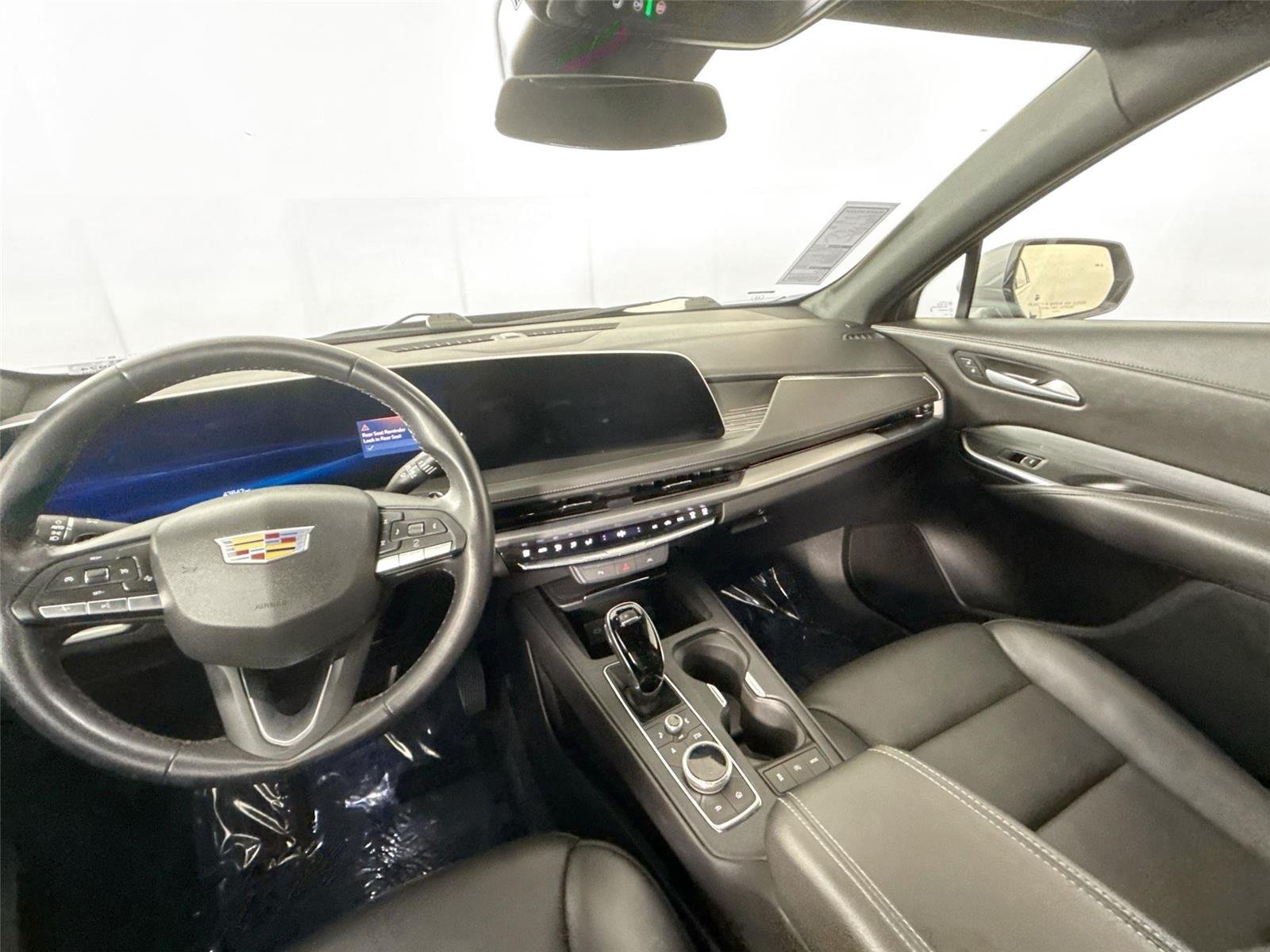 Used 2025 Argent Silver Metallic Cadillac FWD Premium Luxury image 32