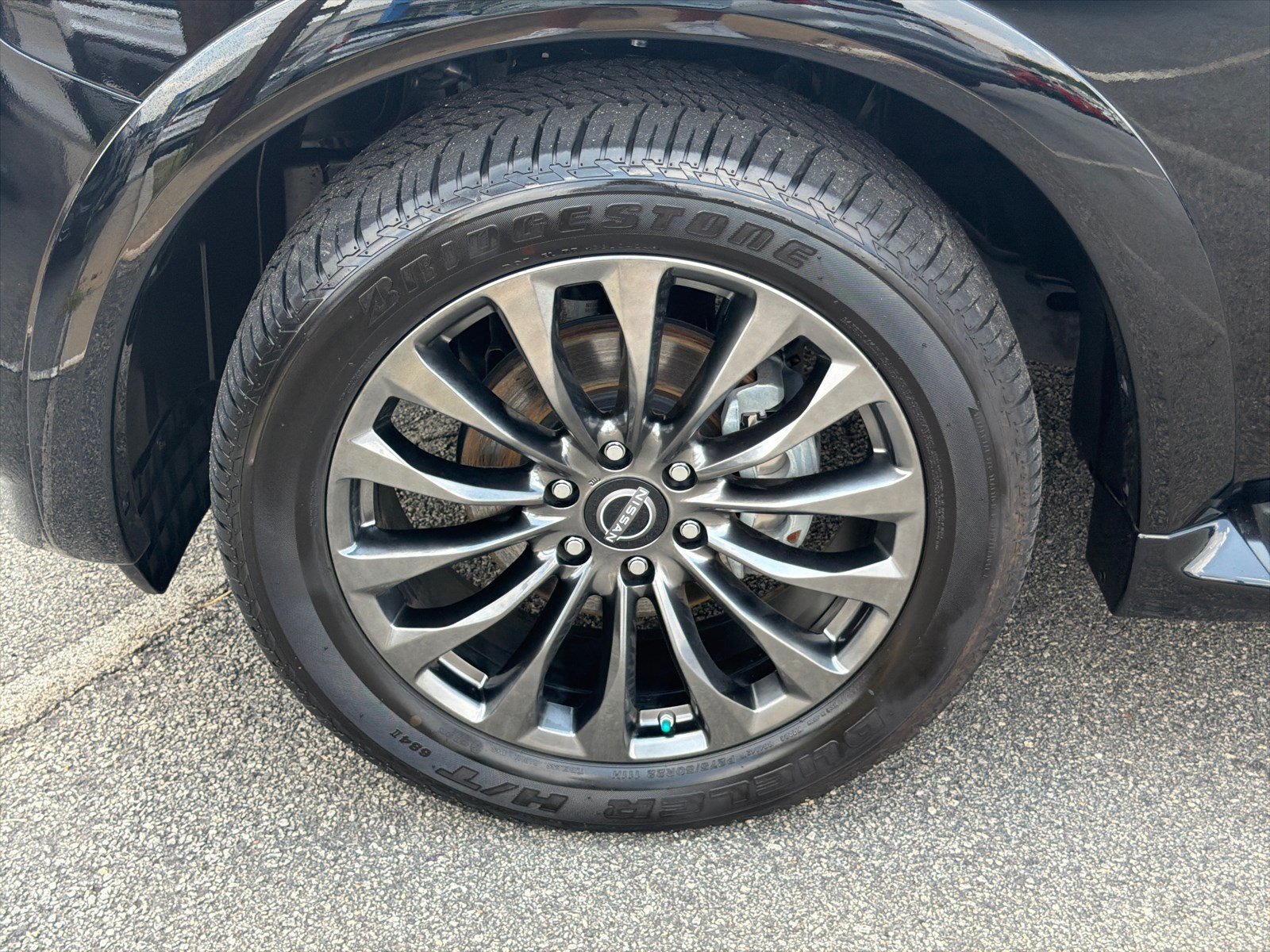 Used 2024 Super Black Nissan Platinum image 11