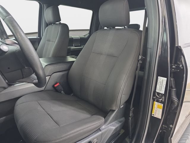 Used 2015 Tuxedo Black Metallic Ford XLT image 34