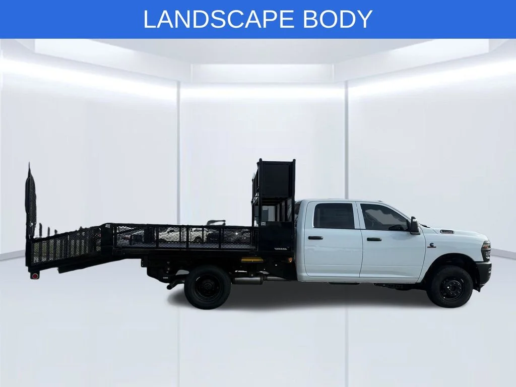 New 2026 Bright White Clear-Coat Exterior Paint RAM Tradesman image 29